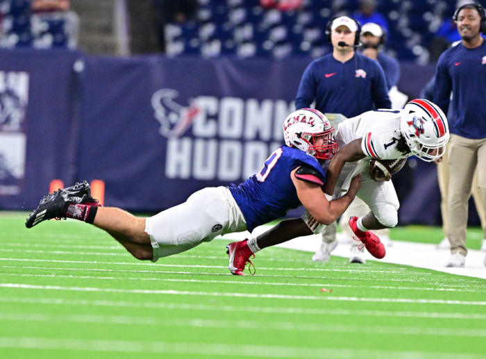 atascocita lamar football texas high school playoff regional semifinal tom dendy 2023 TIM_8887